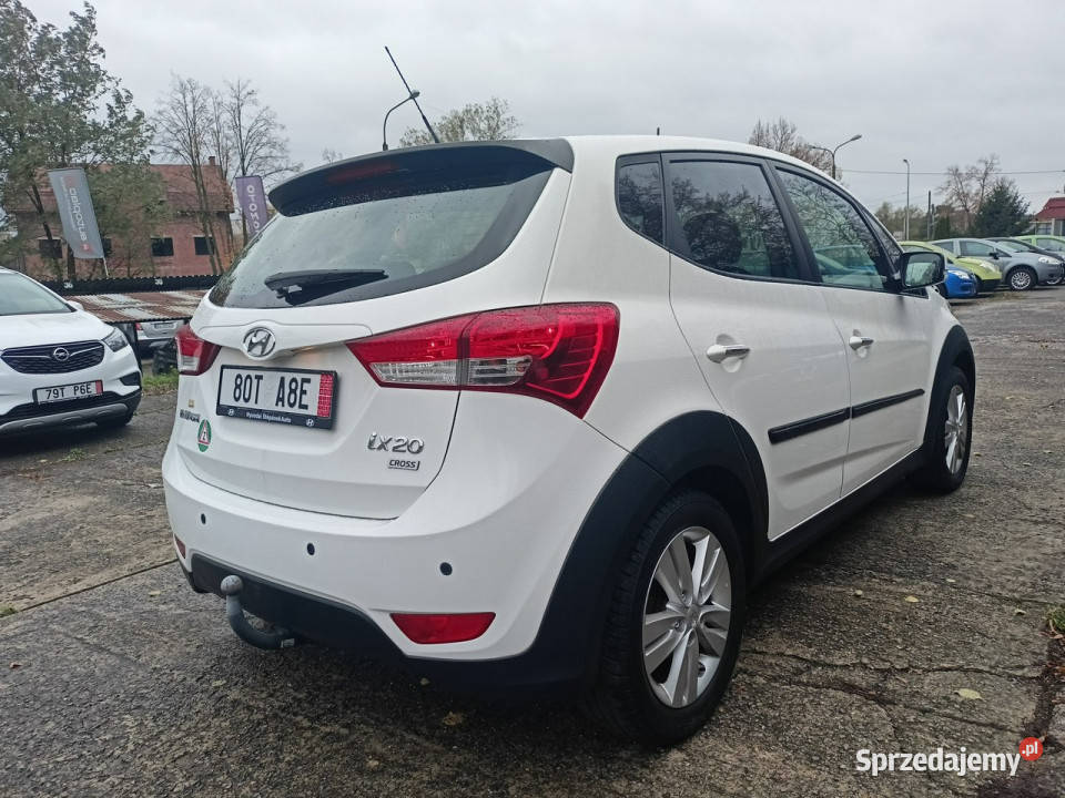 Hyundai ix20 wersja CROSS niski przebieg zadbane możliwa zamiana