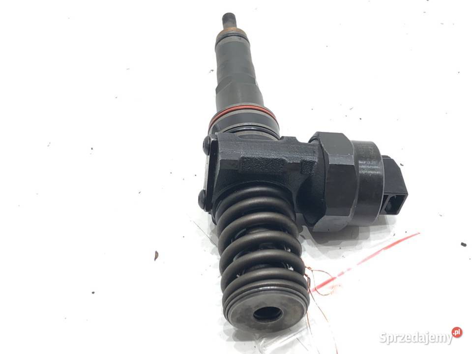 POMPOWTRYSKIWACZ VW PASSAT B5 FL 038130073J 19 Motoryzacja podkarpackie