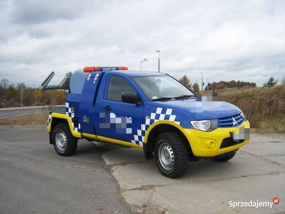 Mitsubishi L200 holownik Mitsubishi sprzedam