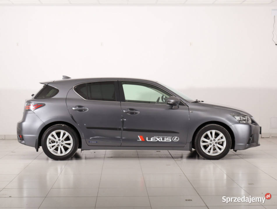 Lexus CT 200h hak Piaseczno