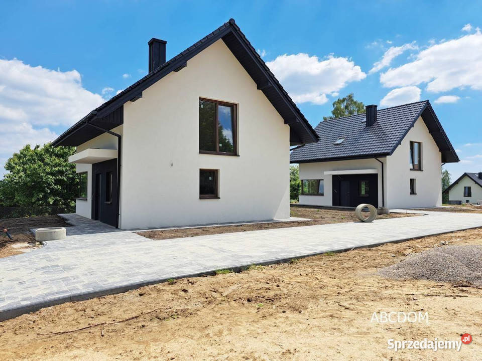 Urocze miejsce wolnostojący dom 5 pokoiogród Gorzków
