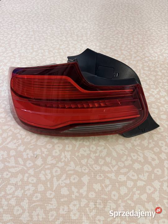 BMW F22 F23 F87 M2 lampa Lewa tył 7420991