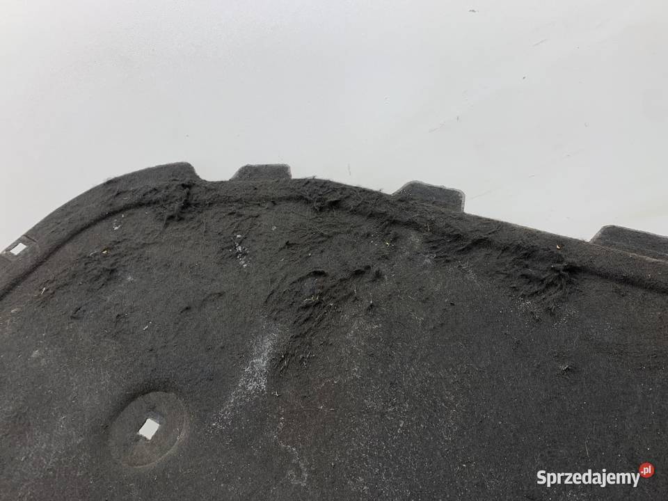 WYGŁUSZENIE MASKI VW PASSAT B8 SedanLimuzyna