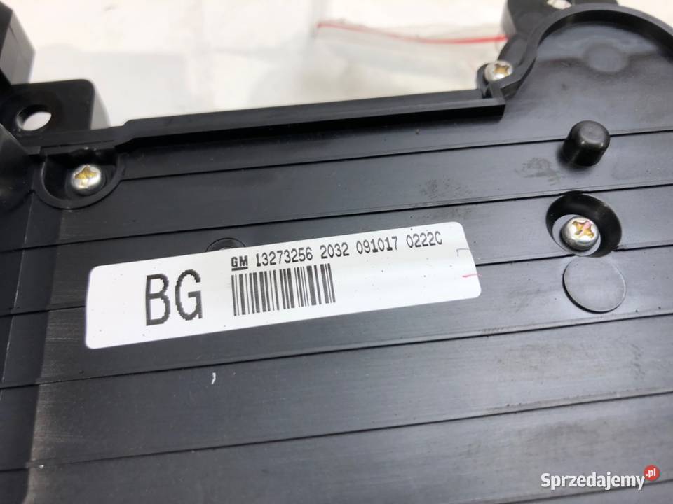 PANEL RADIA OPEL INSIGNIA A 13273256 Kombi 0817 sprzedam