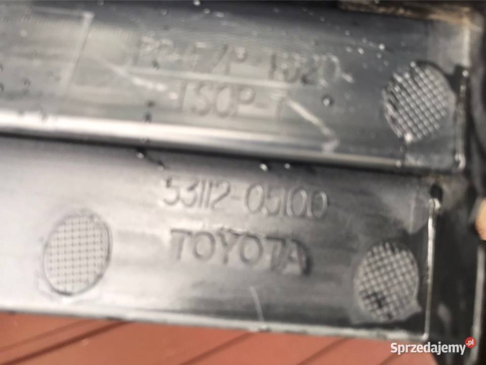 Toyota Avensis T27 lift kratka dolna zderzaka Rzeszów