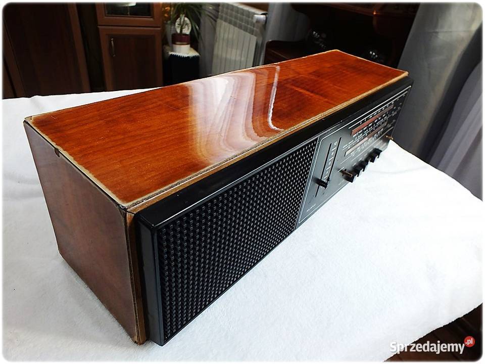 Stare Radio SENDER Prominent 203 Zabytek z lat Żary