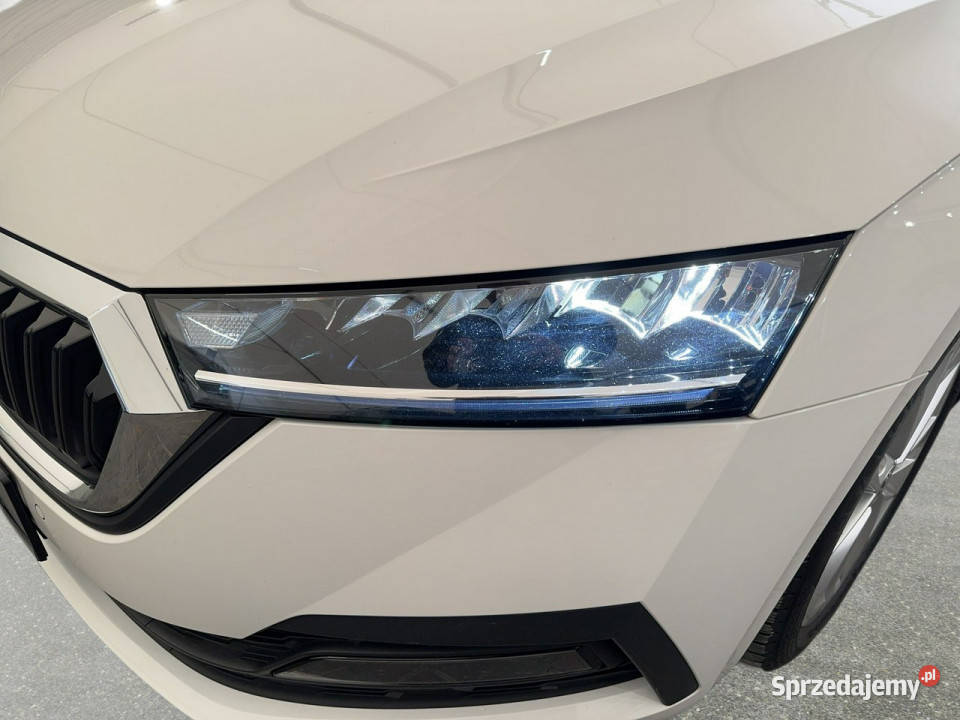 koda Octavia VAT 23 Combi Ambition 15 eTEC mHEV wspomaganie kierownicy Myślenice