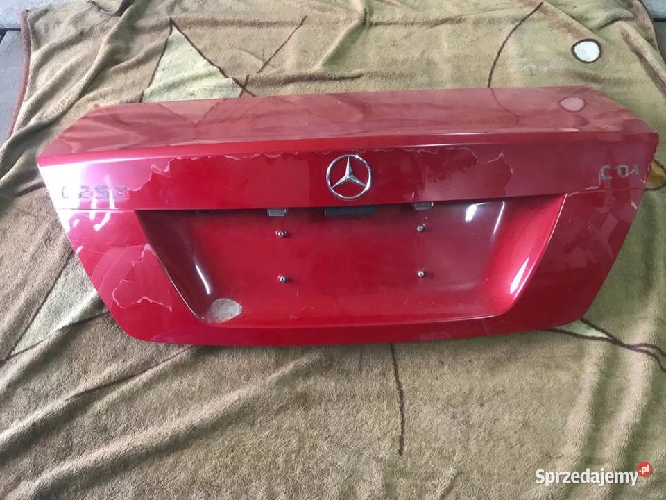 Klapa tył tylna Mercedes W 204 Czerwona Złota Somonino