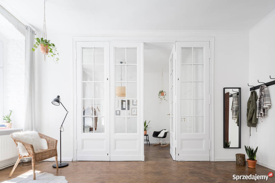 Stylowe mieszkanie w kamienicy centrum Łodzi Liczba pokoi 2 Nieruchomości