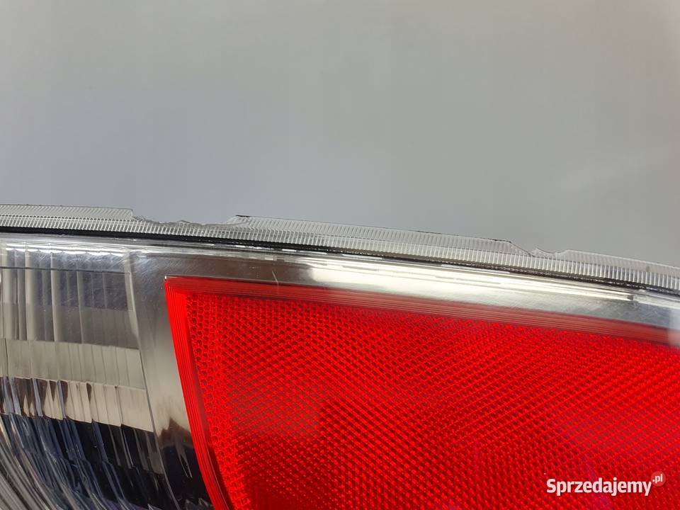 LAMPA PRAWA Mazda Premacy II 5 I lift 0710r osobowe Rudka sprzedam