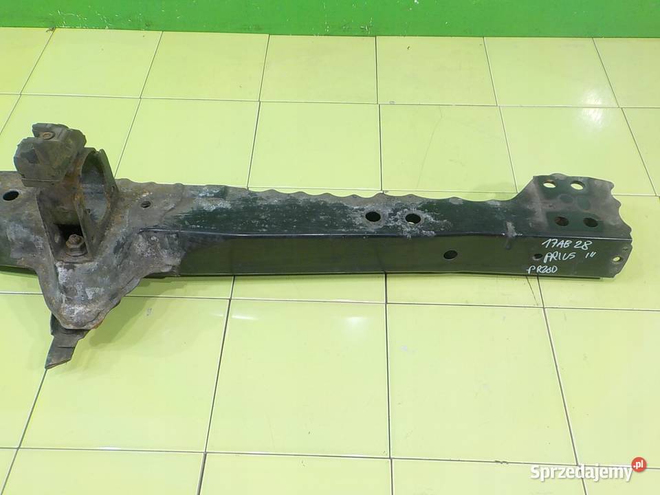 TOYOTA PRIUS III 18 VVTI 11r HB 5D belka pod osobowe Suków