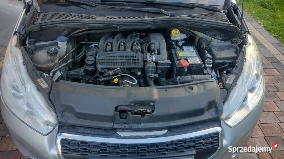 Peugeot 208 Allure Pure Tech 12 benzyna 208 Krzyż Wielkopolski sprzedam