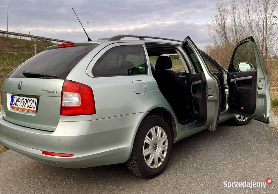 Skoda Octavia 4x4 20 TDI podniesione zawieszenie 2000cm3 Wrocław