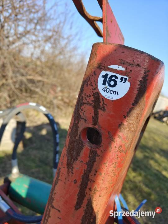 Pług kverneland 160 F 4 skiby Sośno