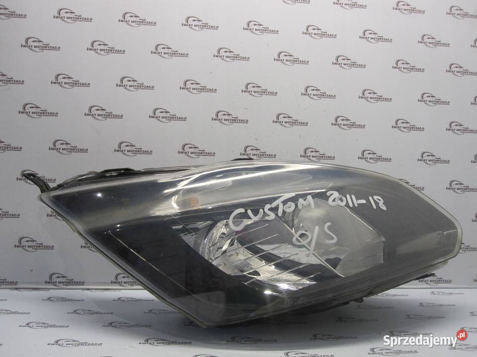 FORD TRANSIT CUSTOM lampa prawa przód