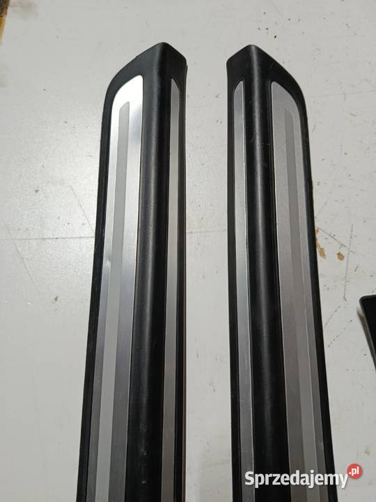 Audi Q5 lift 8R listwy progowe przód tył komplet Kościerzyna