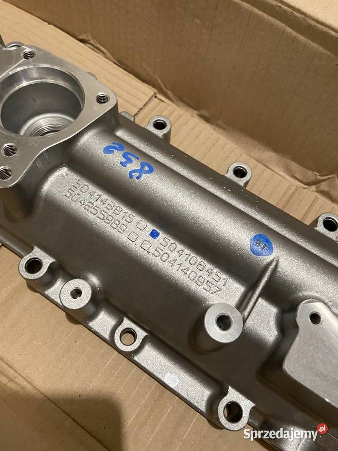 Wymiennik 504106451 ciepła Holland Case Nowy nieuszkodzony Białystok