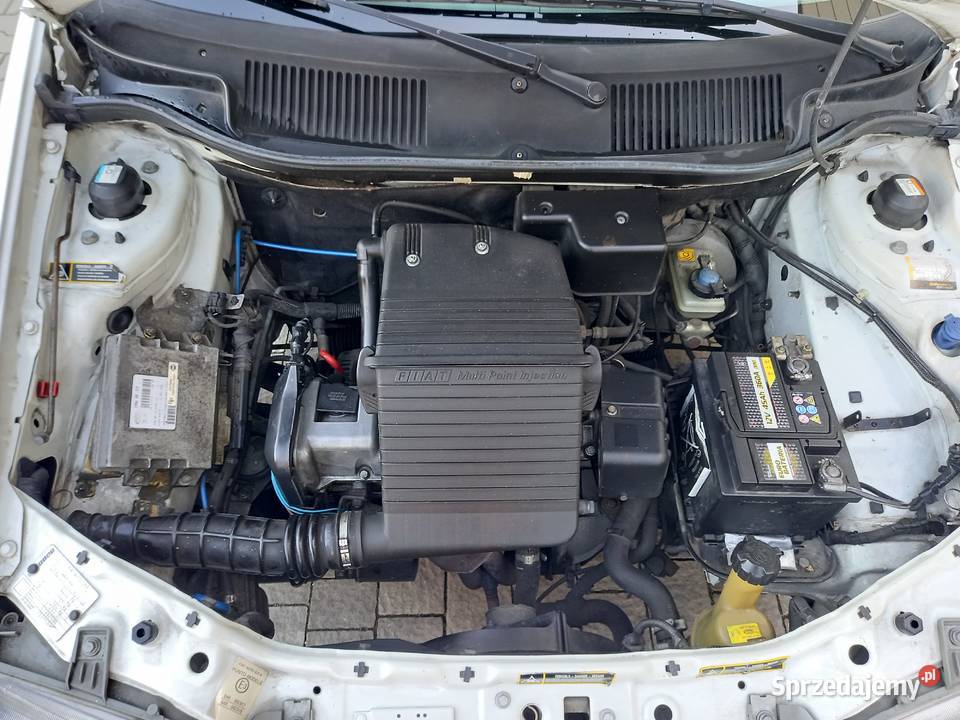 FIAT PUNTO 12 Niski Przebieg 93tkm Garażowany Gliwice