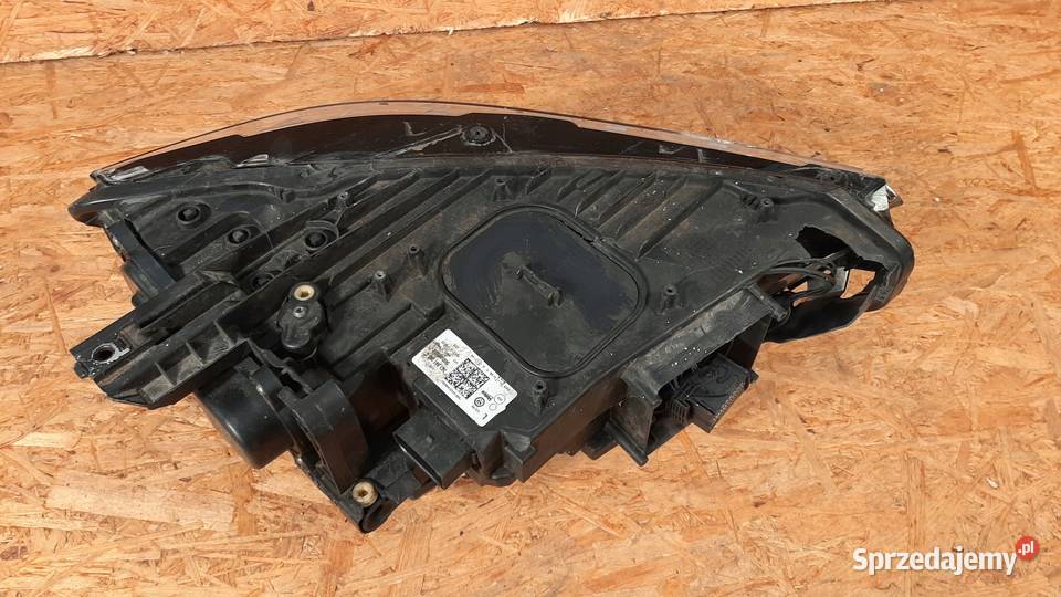 LAMPA LEWA PRZEDNIA XENON FULL LED VW PASSAT B8 Nowy Tomyśl