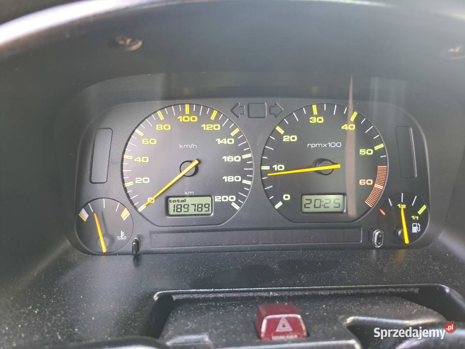 Sprzedam ładnego Seata Ibiza 14 benzyna 2000r 1400cm3 Żyrardów sprzedam