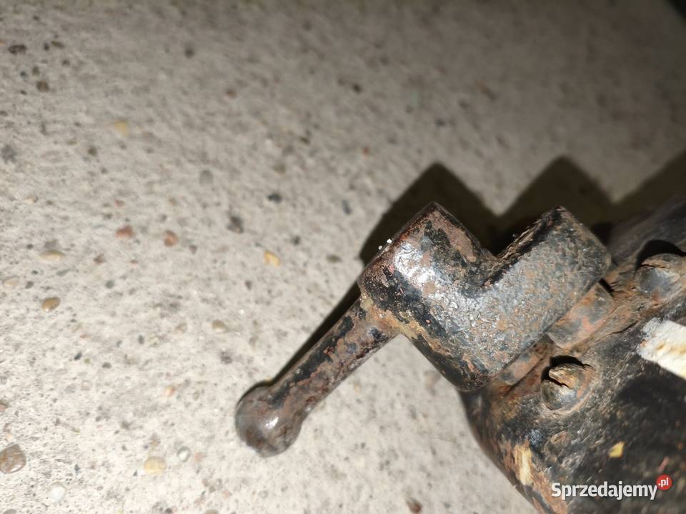 Dźwignia otwierania pokrywy koszą wózka bocznego Leszno