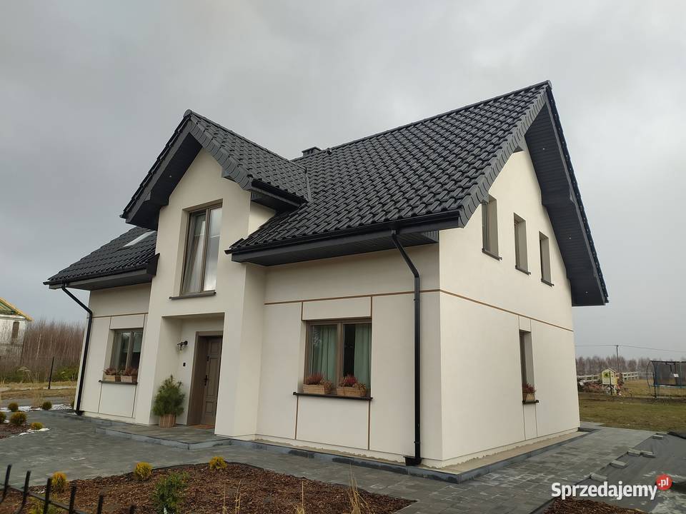 Wolnostojący z całym wyposażeniem pomorskie Gowino sprzedam