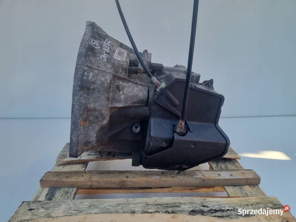 Ford Fiesta MK6 13 16V SKRZYNIA BIEGÓW manualna osobowe lubelskie sprzedam