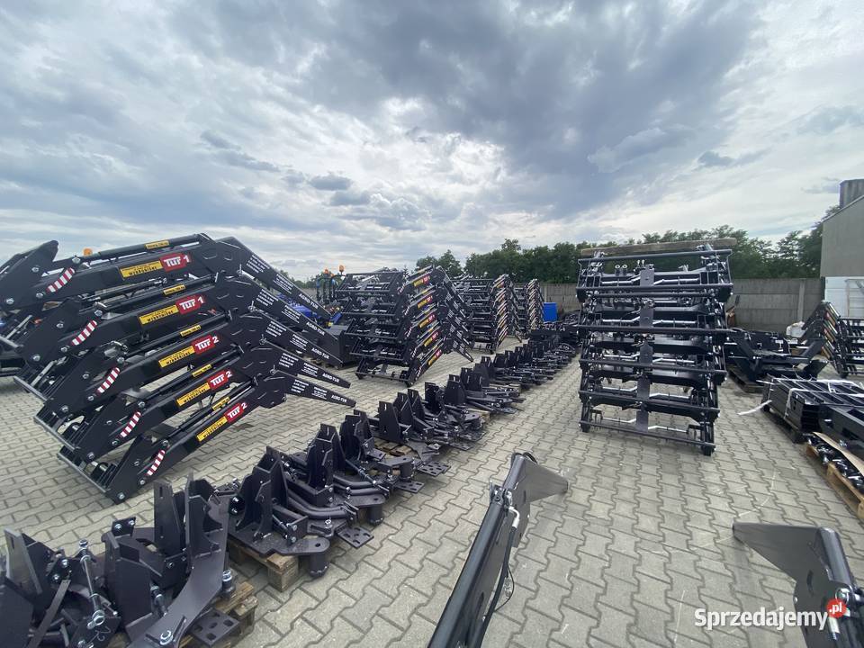 ŁADOWACZ CZOŁOWY TUR URSUS ZETOR MF T25 nieuszkodzony sprzedam