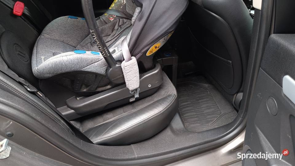 Foteliknosidełko Avionaut Pixel z bazą 0-12kg Katowice