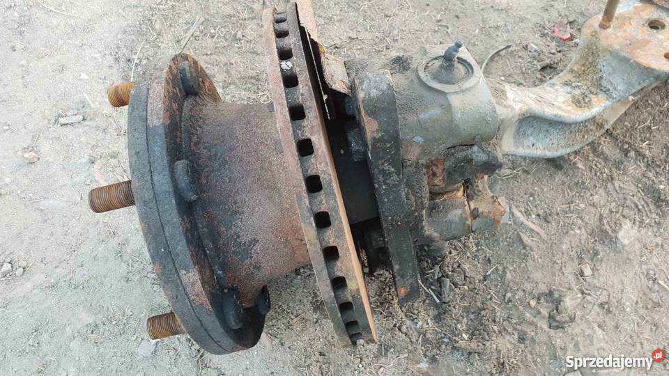 IVECO EUROCARGO PIASTA ZWROTNICA Bieleń