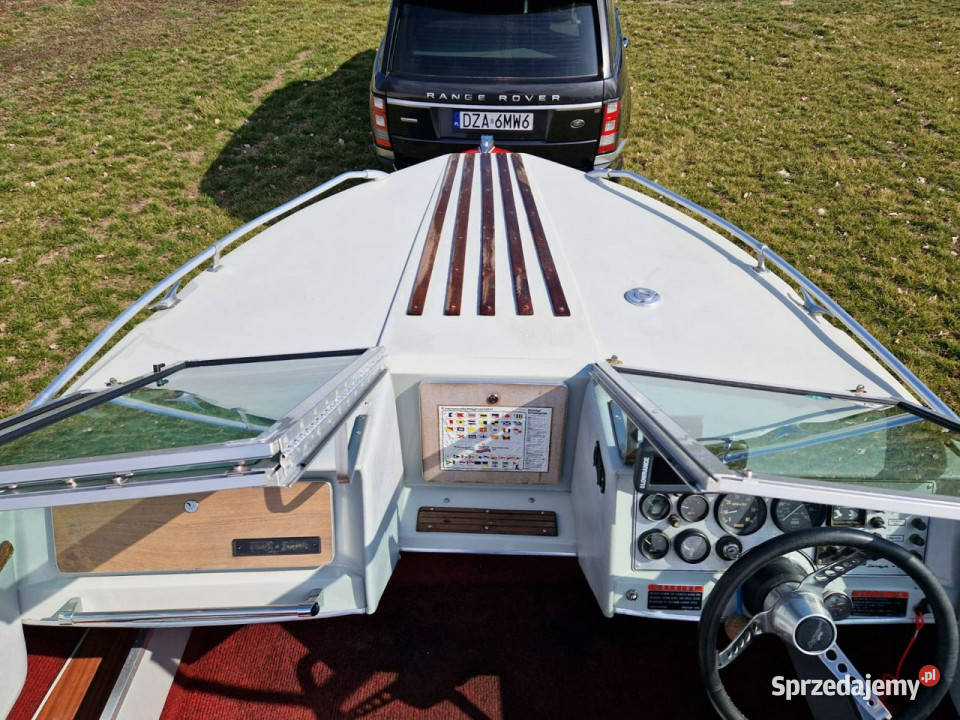 jachty motorowe Glastron Glastron Laraya