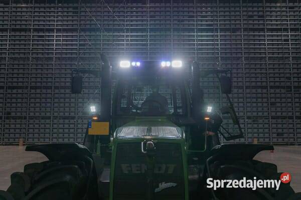 Reflektor przedni LED do Fendt Massey Ferguson Kamionna sprzedam