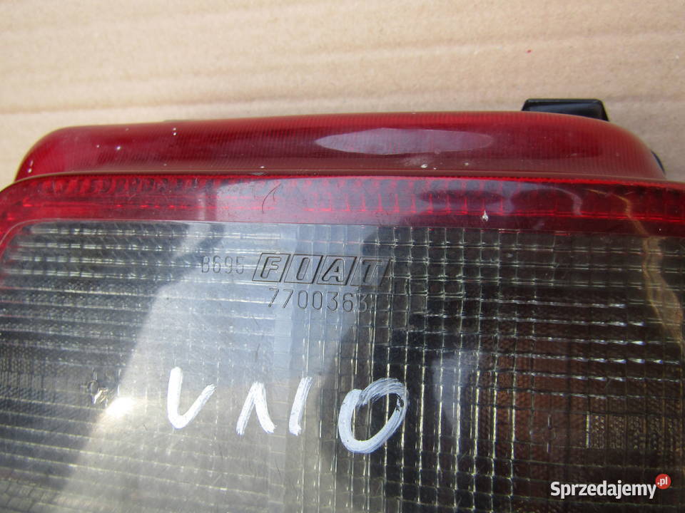LAMPY TYLNE PRAW LEWA FIAT UNO 7700363 Mysłaków
