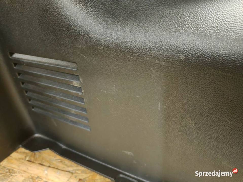 Tapicerka Boczek Bagażnika Lewy Opel Karl osobowe Pleszew