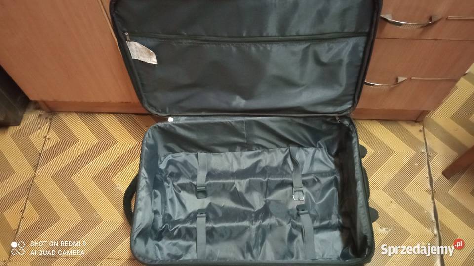 Walizka na kółkach Traveller sprzedam dolnośląskie