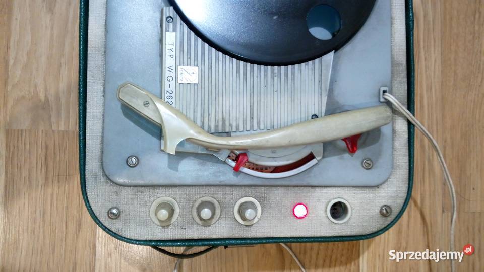 Stary kultowy gramofon adapter Fonica WG262 z