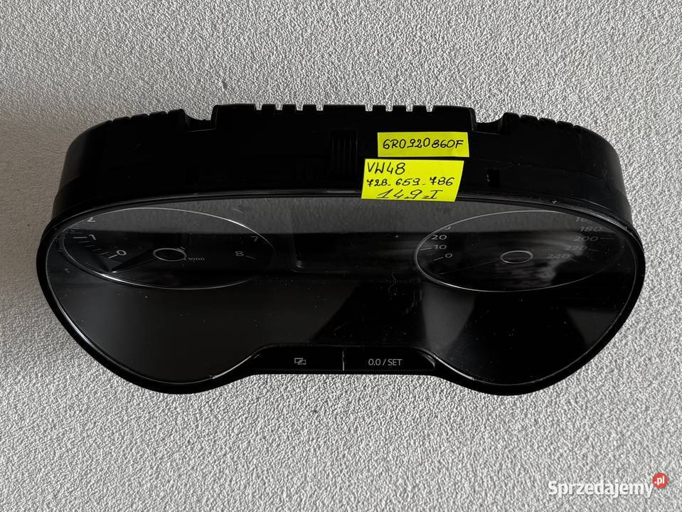 LICZNIK ZEGARY VOLKSWAGEN POLO V 6R 6R0920860F sprzedam