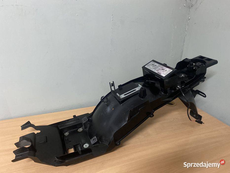 Kawasaki GTR 1400 Wypełnienie Ogon Zadupek Poznań