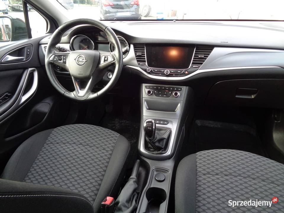Opel Astra K 16 cdti sprowadzona zaerjestrowana Rok produkcji 2017 Dolna Grupa