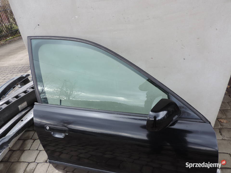 AUDI A4 B5 SEDAN DRZWI PRAWE PRZEDNIE Nowy Sącz