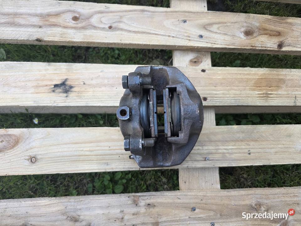 Zacisk Hamulcowy Przedni Lewy Bendix 57mm Skawina