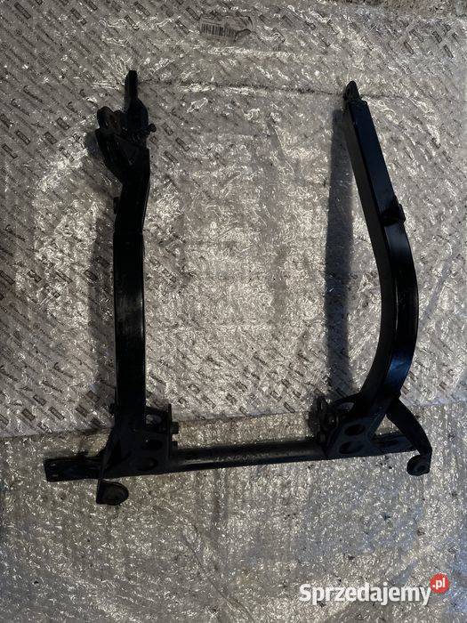 Suzuki GSX 600 F GN72B 8897 Stelaż dolny uchwyt wielkopolskie Poznań sprzedam