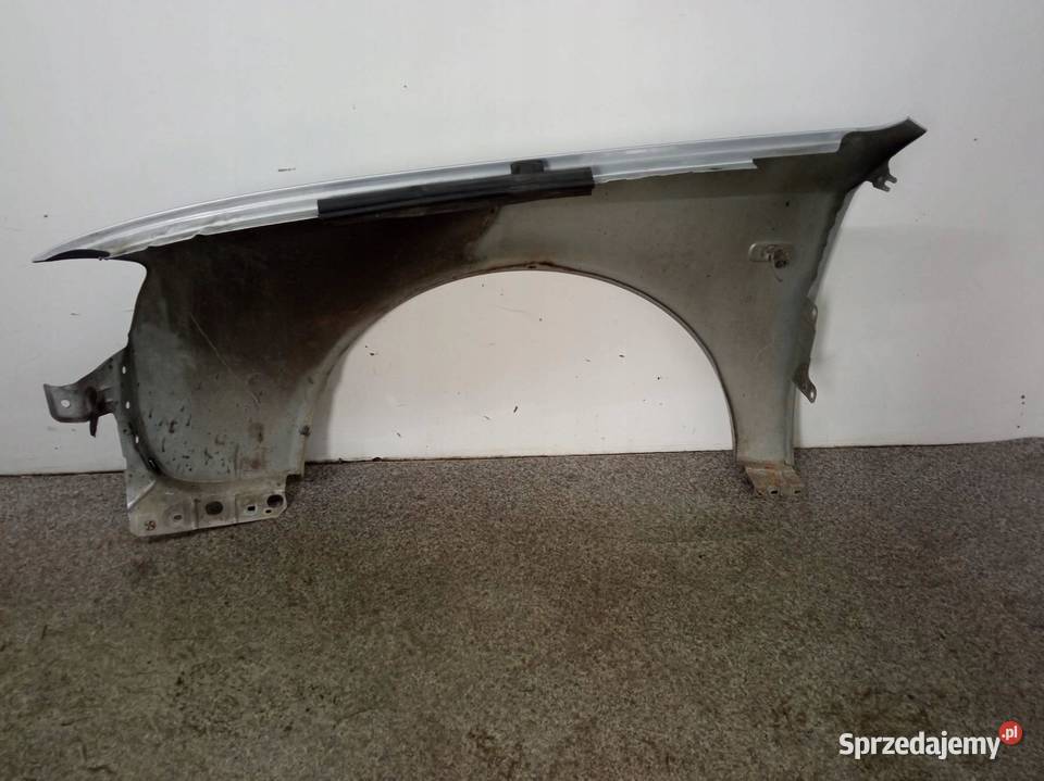 BŁOTNIK PRAWY PRZÓD SREBRNY Audi A6 II 19972004 Błotniki