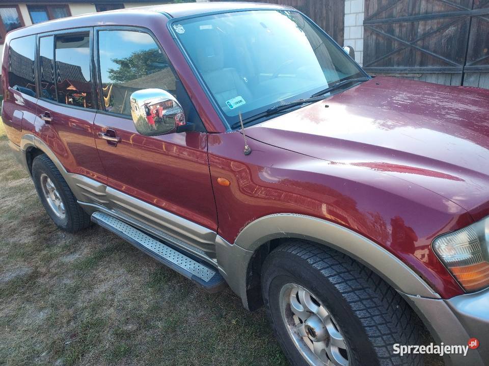 pajero 3 32 4x4 7osób Rok produkcji 2000