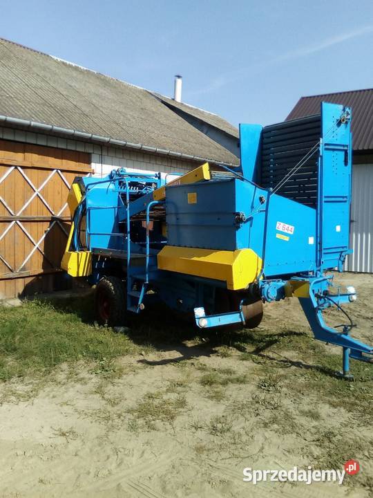 Kombajn do ziemniaków Anna nieuszkodzony Rolnictwo Wola Gułowska