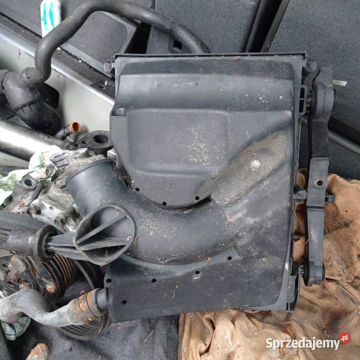 Obudowa filtra powietrza opel Meriva 17cdti