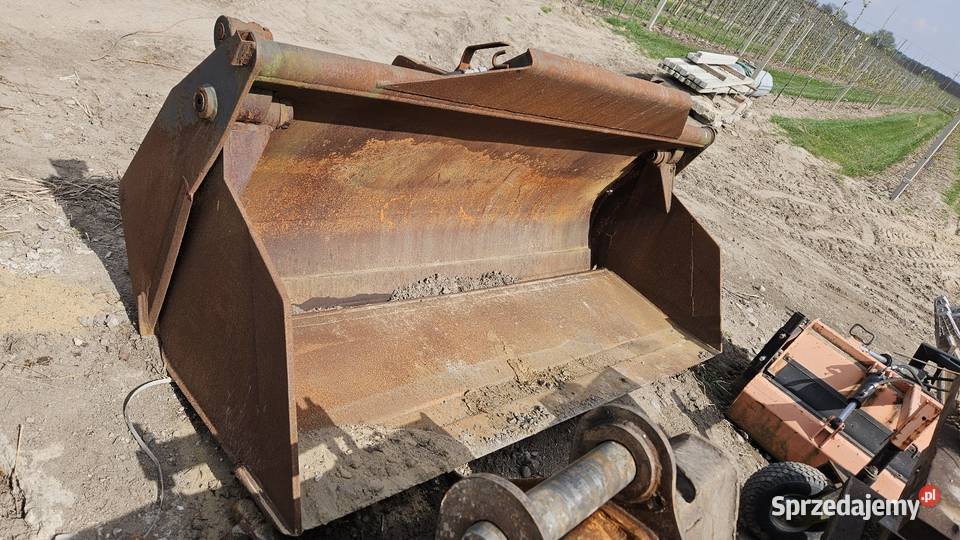 Łyżka 3w1 do ładowarki koparkoładowarki 260 Osprzęt roboczy