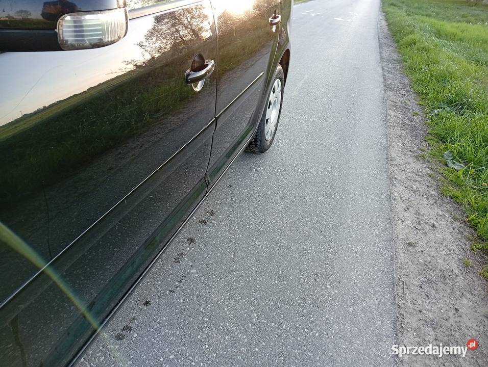 Volkswagen Touran 2006 19 TDI ładny manualna małopolskie Gołcza