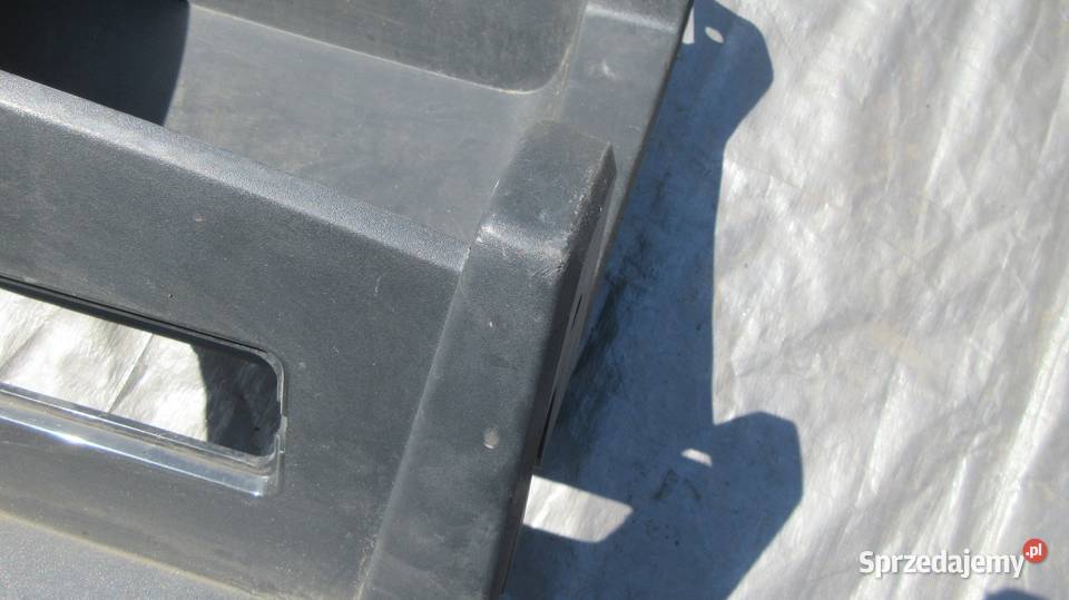 STOPIEŃ WNĘKA OBUDOWA STOPNIA VOLVO FH4 PRAWA Ruda Śląska