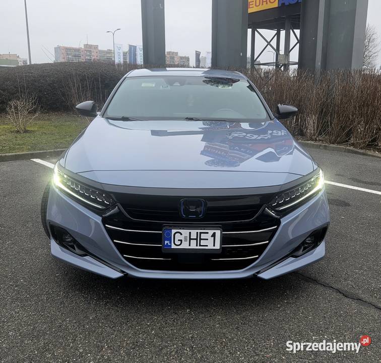 Sprzedam Hondę Accord hybryda 2022r Samochody osobowe Słupsk
